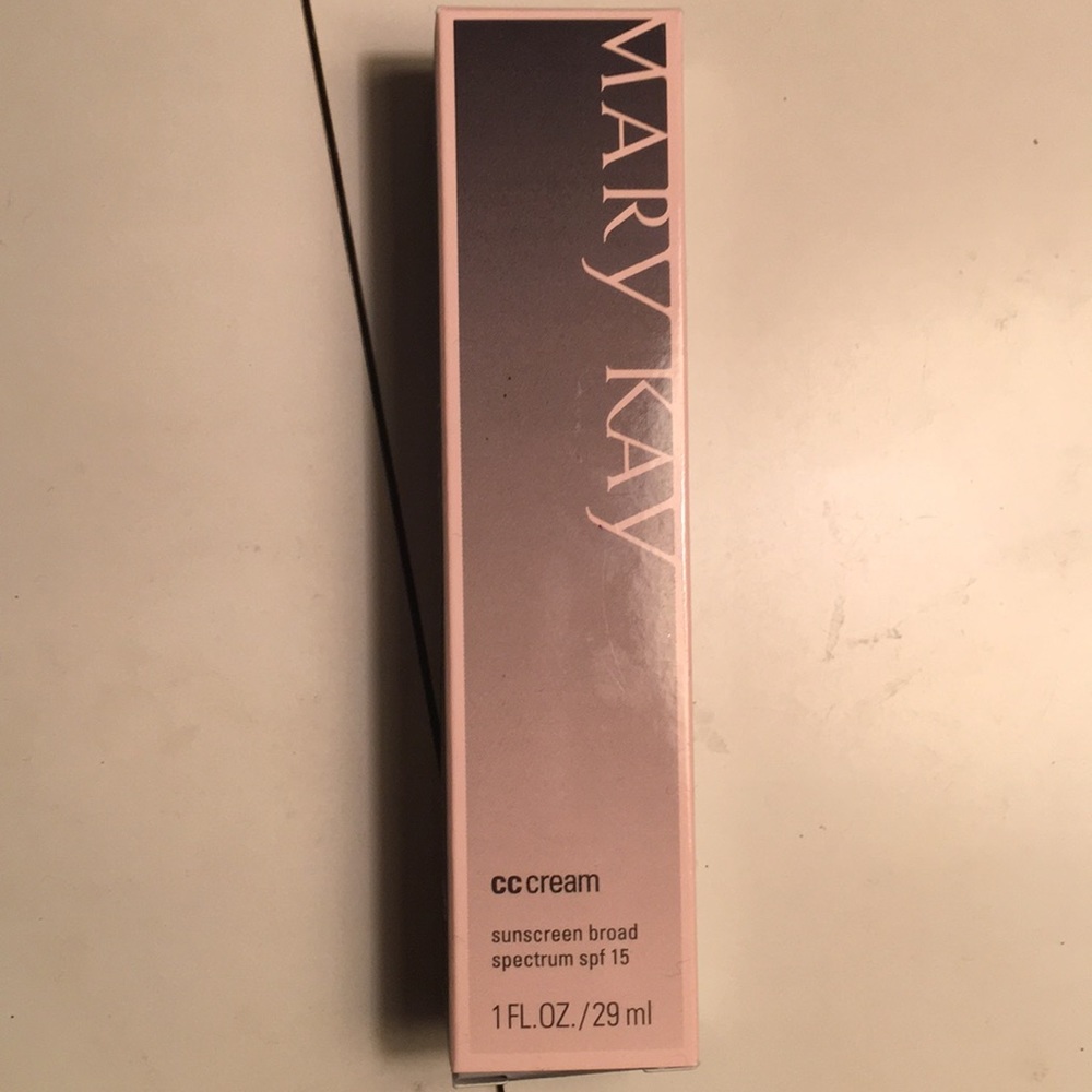 Very Light-Color Correction Cream - Picture 2 of 7
